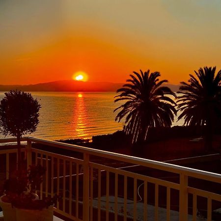 Beach Front Casa Elena Chaniotis Exterior foto